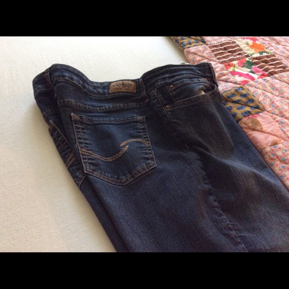 Skinny jeans